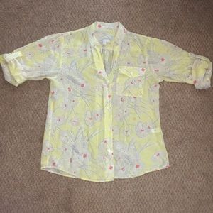 Gap Yellow Floral Button Down, Size Medium